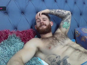 Screenshot from montuna's live webcam sex show video