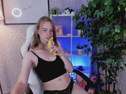 Screenshot from ariel_one's live webcam sex show video